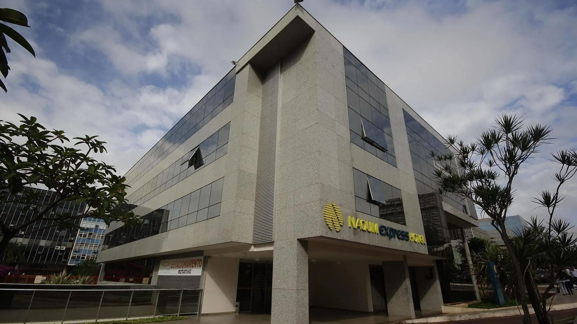 Naoum Hotel Brasilia 4*,