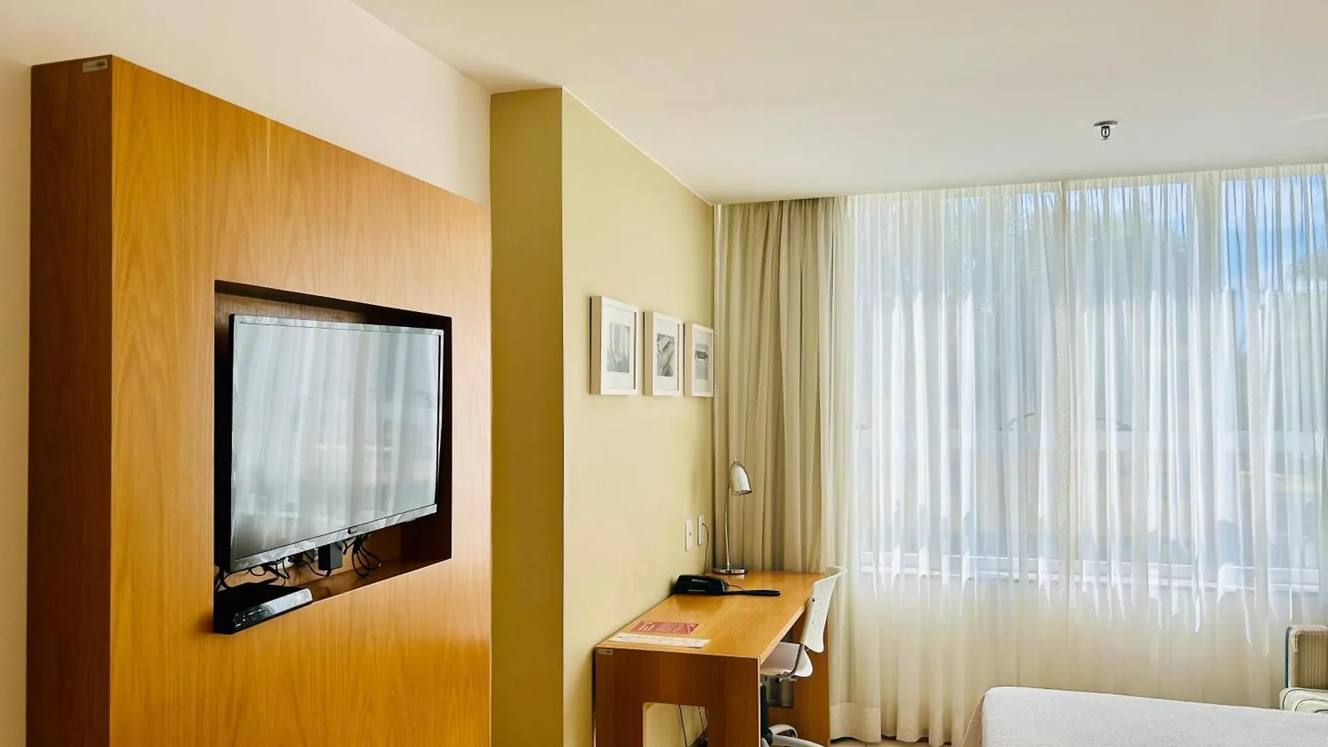Naoum Hotel Brasília