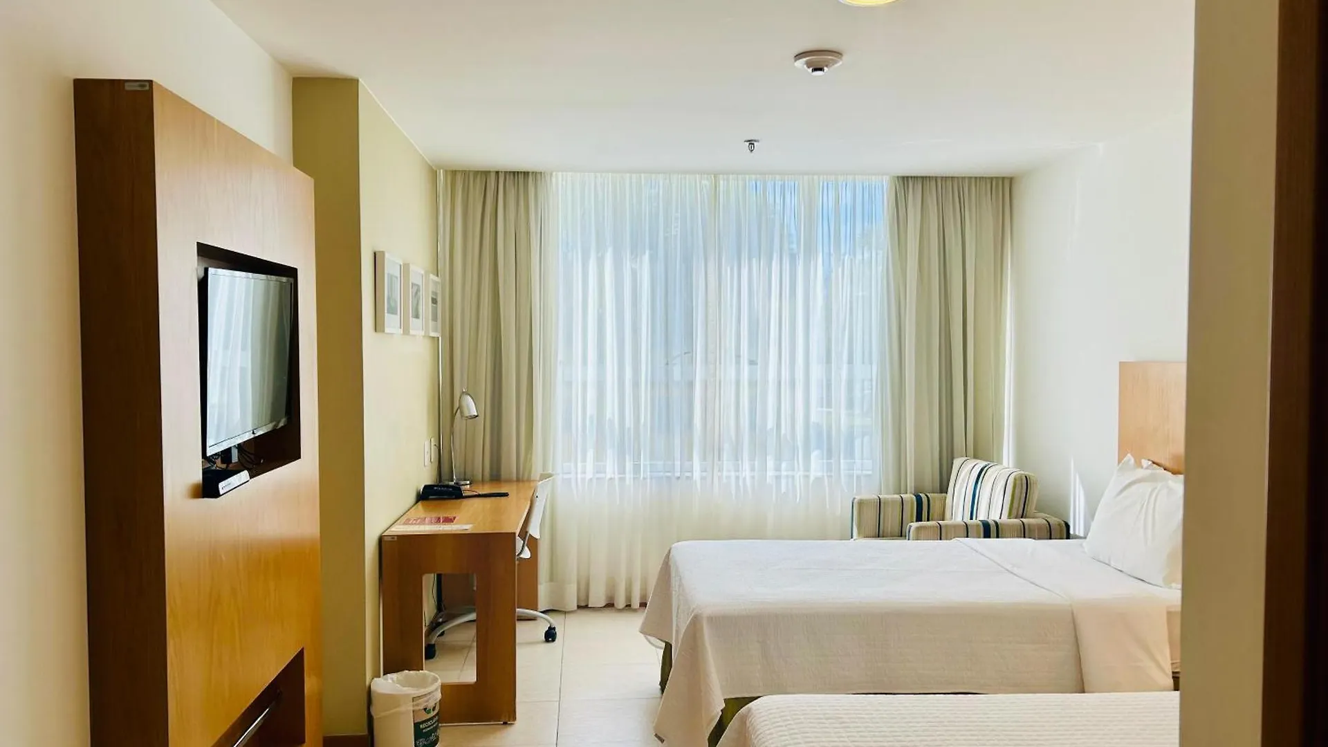 Naoum Hotel Brasília